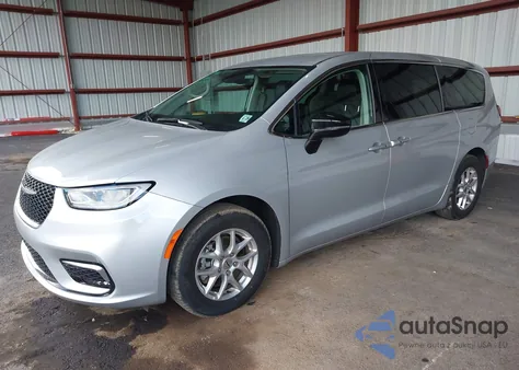 2024 Chrysler Pacifica Touring L z USA, uszkodzony, nr VIN 2C4RC1BG4RR148105